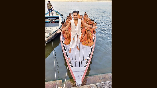 Sukhwinder Singh during his shoot in Varanasi.