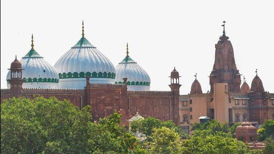 Mathura: A view of Sri Krishna Janmabhoomi temple and Shahi Idgah mosque, in Mathura, Sunday, Sept. 27, 2020. A group of devout Hindus has moved a Mathura civil court here for removal of the mosque allegedly built at the exact birthplace of Lord Sri Krishna within the 13.37-acre premises of Katra Keshav Dev temple in the holy city. (PTI Photo)(PTI27-09-2020_000034B) (PTI)