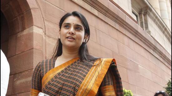 Former Congress MP from Mandya Ramya says she was trolled online and was at the receiving end of a targeted attack by supporters of DK Shivakumar. (HT FILE) Former Congress MP from Mandya Ramya says she was trolled online and was at the receiving end of a targeted attack by supporters of DK Shivakumar. (HT FILE)
