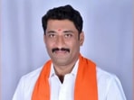 A BJP leader from the Herohalli ward committed suicide over distress due to his thyroid illness.