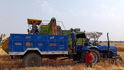 Madhya Pradesh is witnessing powers cuts of 4 hours to 8 hours daily, especially in rural parts of the state (REUTERS File Photo) Madhya Pradesh is witnessing powers cuts of 4 hours to 8 hours daily, especially in rural parts of the state (REUTERS File Photo)