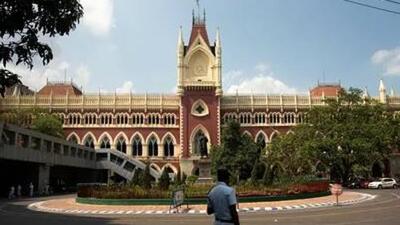 The Calcutta HC division bench of Justice Subrata Talukdar is expected to pass its order on the recruitment scam in schools on May 18. (HT PHOTO.) The Calcutta HC division bench of Justice Subrata Talukdar is expected to pass its order on the recruitment scam in schools on May 18. (HT PHOTO.)