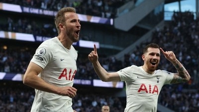 Tottenham players in action. (Action Images via Reuters)