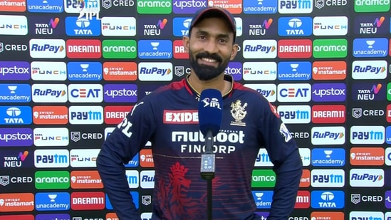 Dinesh Karthik spoke to Simon Doull ahead of RCB vs PBKS IPL match