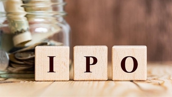 Venus Pipes IPO subscribed 4.43 times on the second day of offer.