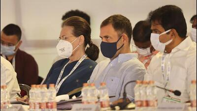 Congress interim president Sonia Gandhi, party leader Rahul Gandhi and others during a meeting on Day 2 of the party's ‘Nav Sankalp Shivir’, in Udaipur on Saturday. (PTI PHOTO.)