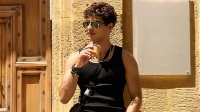 Ishaan Khatter shows off fit physique during velocity and agility training, serves weekend motivation: Watch video (Instagram) Ishaan Khatter shows off fit physique during velocity and agility training, serves weekend motivation: Watch video (Instagram)
