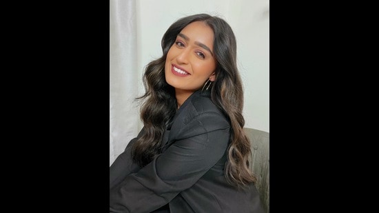 Digital content creator Niharika NM, recently visited Bengaluru and posed for selfies with her fans. Talking about her journey, she says had its ups and downs but she is finally at a place in her life where she is excited about the journey ahead.