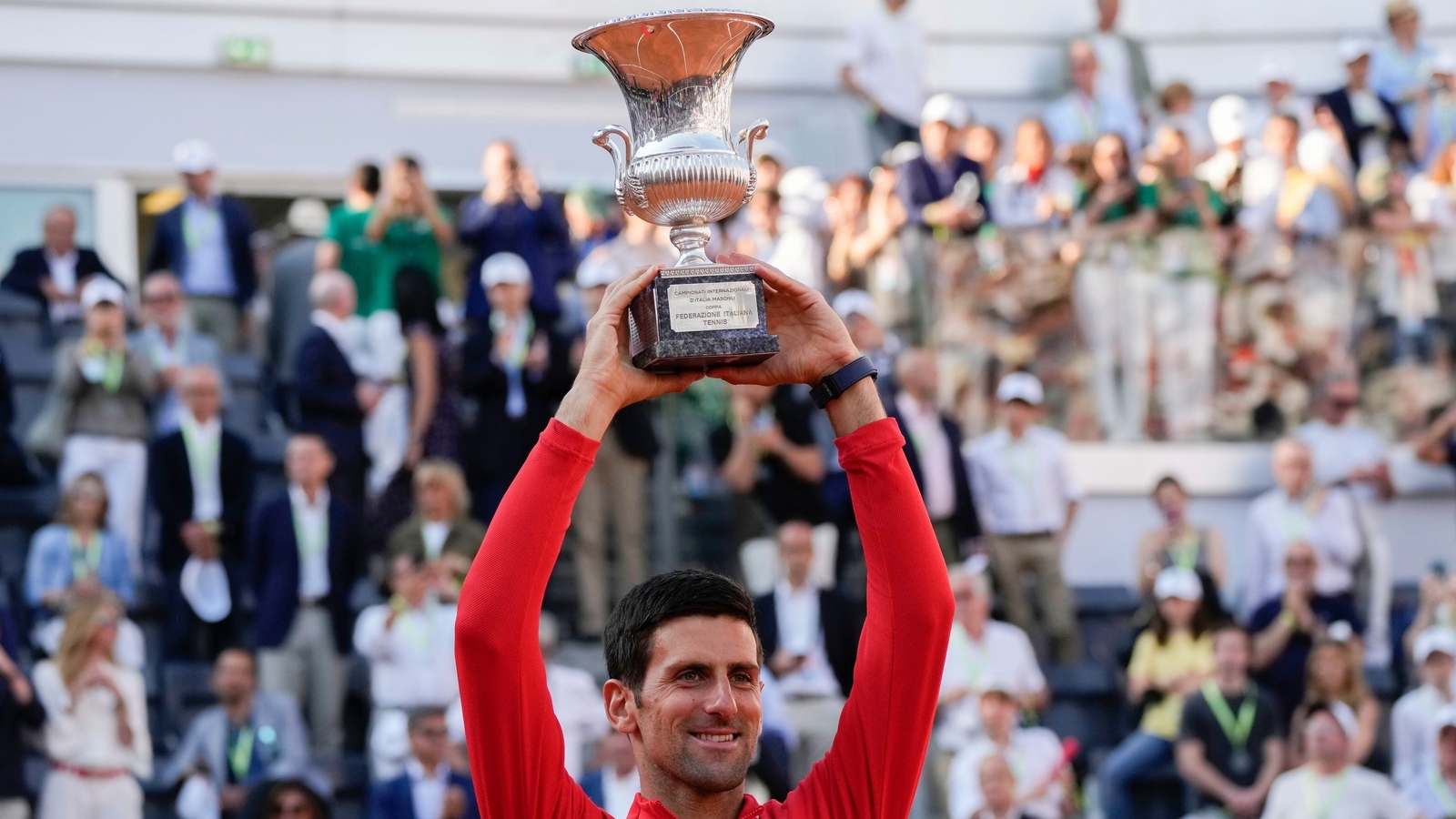 Novak Djokovic shows he’s back in top form with Italian Open title
