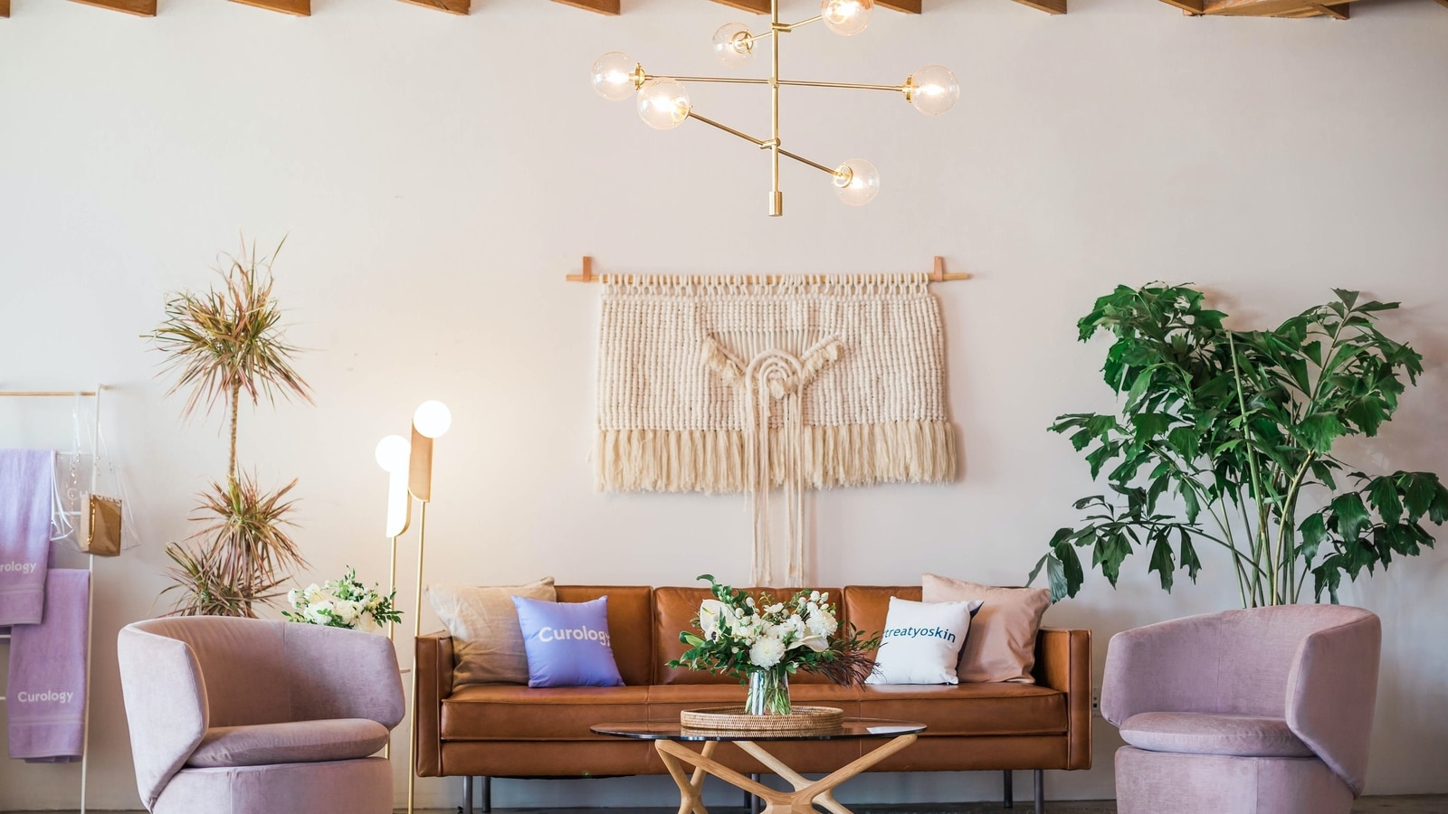 Home interior decor tips: Nascent interior trends for spring/summer 2022