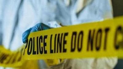 Two poachers who were arrested on Saturday after a gunfight in Guna district of Madhya Pradesh were shot while trying to flee from police custody on Sunday. Two poachers who were arrested on Saturday after a gunfight in Guna district of Madhya Pradesh were shot while trying to flee from police custody on Sunday.