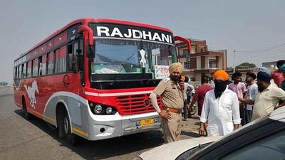 A Ludhiana-based elderly couple was killed after a speeding bus rammed into their moped. (HT Photo) A Ludhiana-based elderly couple was killed after a speeding bus rammed into their moped. (HT Photo)