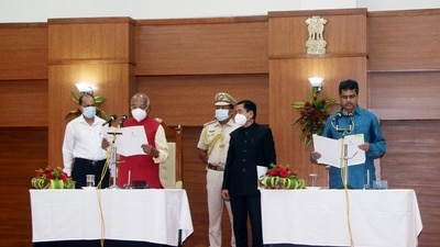 Bharatiya Janata Party (BJP) state president Manik Saha was sworn in as chief minister (CM) of Tripura on Sunday, a day after Biplab Kumar Deb resigned from the post. (Papri Bhattacharjee/HT)