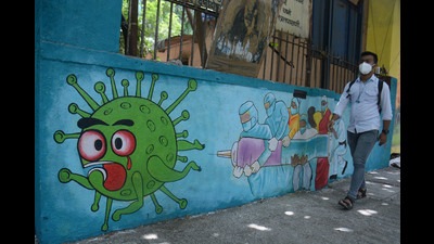 A study conducted by Pune’s BJ Medical College on kids who were infected with Omicron showed that the majority of the parents, of kids who were infected with the Omicron variant, were not fully vaccinated. (HT FILE PHOTO)