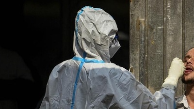 The single Covid-19 fatality was reported from Mumbai, which logged 151 new cases.