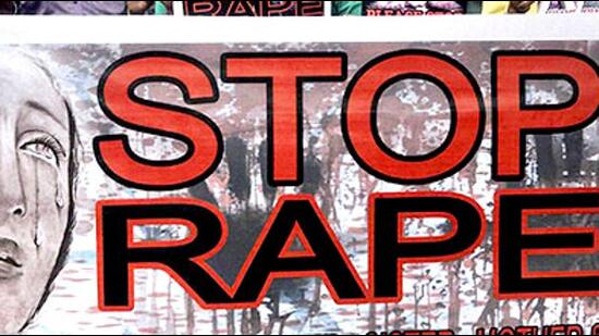 Police booked a man for raping, impregnating 15-year-old neighbour in Ludhiana. (HT File)