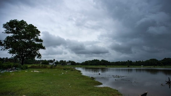 The India Meteorological Department (IMD) has sounded red alert in two districts and orange in six other districts of Kerala.(AP)