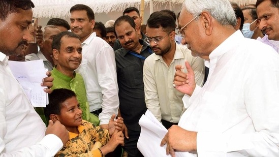 'My father doesn't help me': Bihar boy seeks CM's help for education (HT PHOTO.) 'My father doesn't help me': Bihar boy seeks CM's help for education (HT PHOTO.)