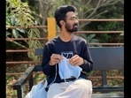 The man from Karnataka started knitting as a hobby to overcome anxiety and depression. (the_rough_hand_knitter/Instagram ) The man from Karnataka started knitting as a hobby to overcome anxiety and depression. (the_rough_hand_knitter/Instagram )