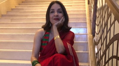 Neena Gupta to turn her autobiography titled Sach Kahun Toh into a film.