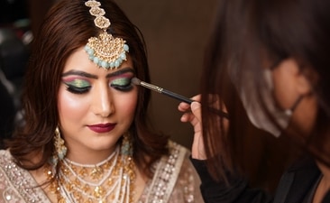 8 makeup essentials for flawless bridal look