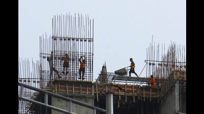 Eventually, in 2012, the flat buyers moved the Maharashtra State Consumer Disputes Redressal Commission (Pramod Thakur/HT File Photo) Eventually, in 2012, the flat buyers moved the Maharashtra State Consumer Disputes Redressal Commission (Pramod Thakur/HT File Photo)