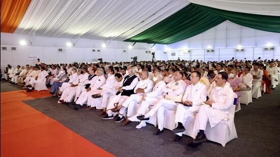 Congress president Sonia Gandhi with party leaders Rahul Gandhi, Ghulam Nabi Azad, Bhupesh Baghel, P Chidambaram, Kamal Nath and other dignitaries at the Chintan Shivir, in Udaipur on Sunday. (ANI) Congress president Sonia Gandhi with party leaders Rahul Gandhi, Ghulam Nabi Azad, Bhupesh Baghel, P Chidambaram, Kamal Nath and other dignitaries at the Chintan Shivir, in Udaipur on Sunday. (ANI)
