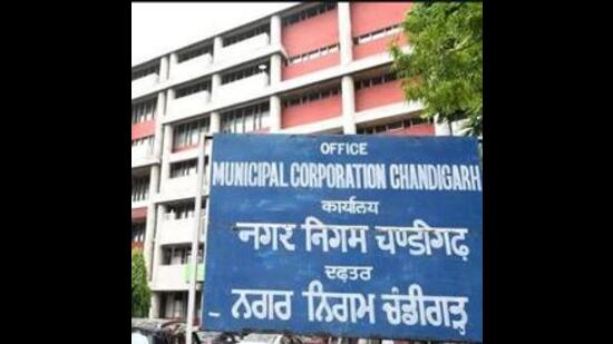 Chandigarh MC was directed to clarity on fitness criterion for fireman post. (HT File) Chandigarh MC was directed to clarity on fitness criterion for fireman post. (HT File)