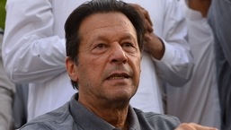 O chefe do PTI e ex-primeiro-ministro do Paquistão Imran Khan (AFP)
