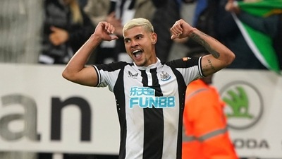 Newcastle United's Bruno Guimaraes celebrates scoring during the English Premier League soccer match at St. James' Park, Newcastle upon Tyne, England, Monday May 16, 2022. (AP) Newcastle United's Bruno Guimaraes celebrates scoring during the English Premier League soccer match at St. James' Park, Newcastle upon Tyne, England, Monday May 16, 2022. (AP)