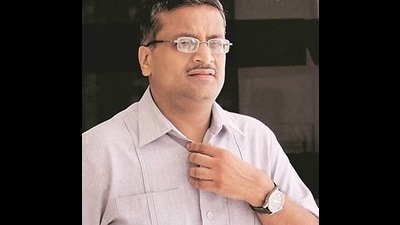 Haryana IAS officer Ashok Khemka (HT File) Haryana IAS officer Ashok Khemka (HT File)