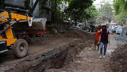 Road digging works undertaken at Sadashiv peth.  (Ravindra Joshi/HT PHOTO)