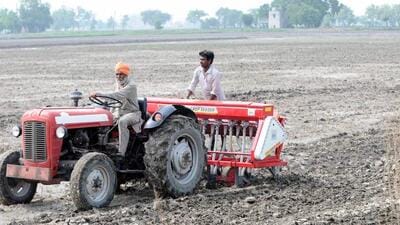 The alarming situation arising out of the fast-depleting groundwater, mainly due to water guzzling traditional method of paddy transplantation, has driven the Punjab government to take bold measures. (HT FIle) The alarming situation arising out of the fast-depleting groundwater, mainly due to water guzzling traditional method of paddy transplantation, has driven the Punjab government to take bold measures. (HT FIle)