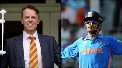 Graeme Swann; MS Dhoni (Getty) Graeme Swann; MS Dhoni (Getty)