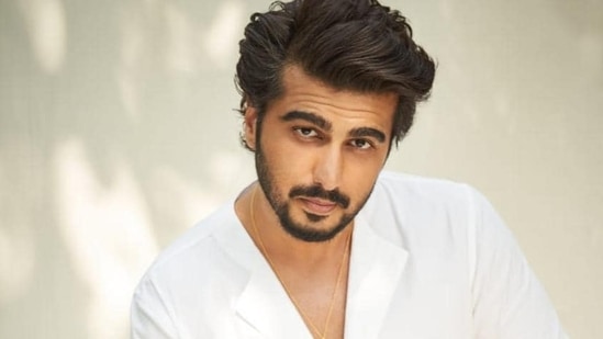 Arjun Kapoor has shared a cryptic note on his social media. Arjun Kapoor has shared a cryptic note on his social media.
