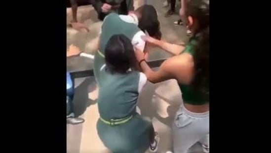 549px x 309px - Video of Bengaluru girls fighting on street in school uniform emerges |  Latest News India - Hindustan Times