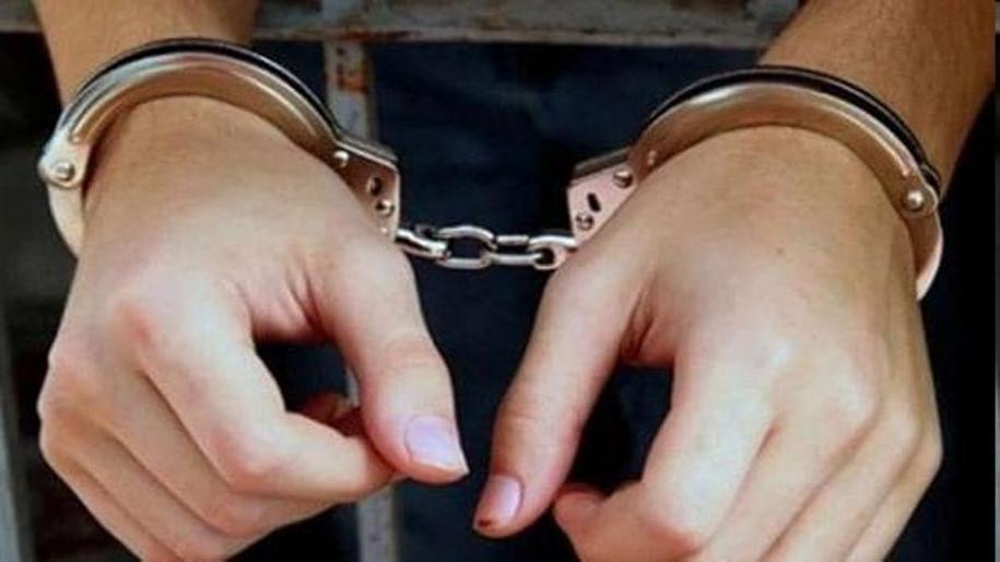 Two women wanted in two states were arrested by railway police in Bengaluru on May 11 for allegedly stealing valuables worth over ₹10 lakh at train stations. Two women wanted in two states were arrested by railway police in Bengaluru on May 11 for allegedly stealing valuables worth over ₹10 lakh at train stations.