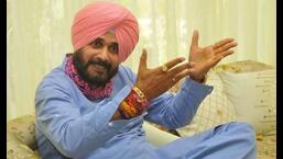 The Supreme Court on Thursday sentenced former Punjab Congress chief Navjot Singh Sidhu to one year in jail in the 1988 road rage case. (HT file photo)