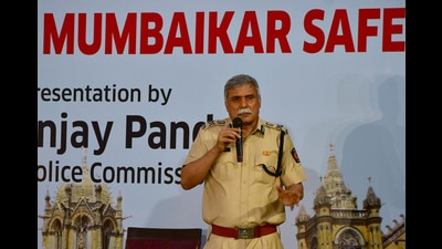After the directions from the CP, all police stations across the city have transferred the orderlies, mill specials and in-charge constables who had completed a year on the posts. (HT PHOTO) After the directions from the CP, all police stations across the city have transferred the orderlies, mill specials and in-charge constables who had completed a year on the posts. (HT PHOTO)