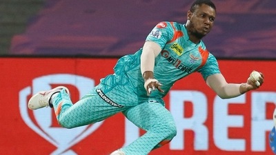 Evin Lewis took a match-changing catch Evin Lewis took a match-changing catch