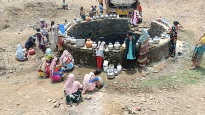 Shahpur resident helps resolve water problems of a hamlet by digging borewell. (HT FILE PHOTO FOR REPRESENTATIONAL PURPOSE ONLY) Shahpur resident helps resolve water problems of a hamlet by digging borewell. (HT FILE PHOTO FOR REPRESENTATIONAL PURPOSE ONLY)