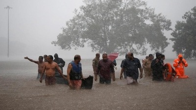 Heavy rains lash Kerala, IMD issues ‘orange’ alert in 12 districts (REUTERS) Heavy rains lash Kerala, IMD issues ‘orange’ alert in 12 districts (REUTERS)