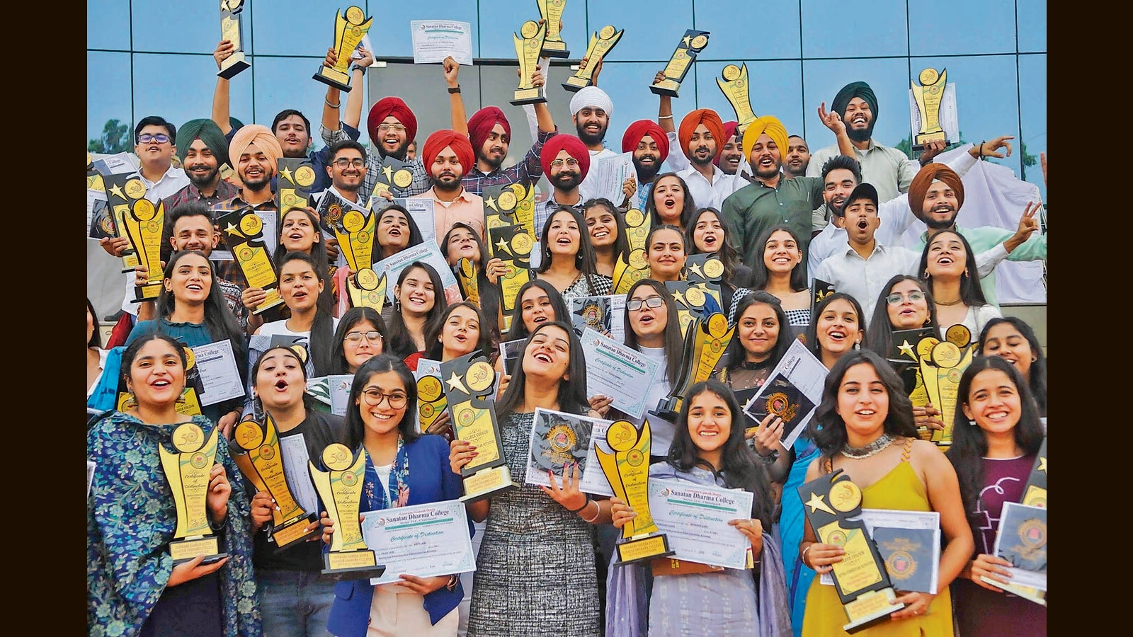 Chandigarh s SD College Felicitates Students Teachers At Annual