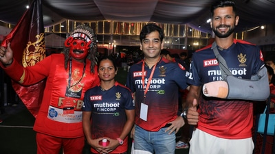 RCB '12th Man Army'