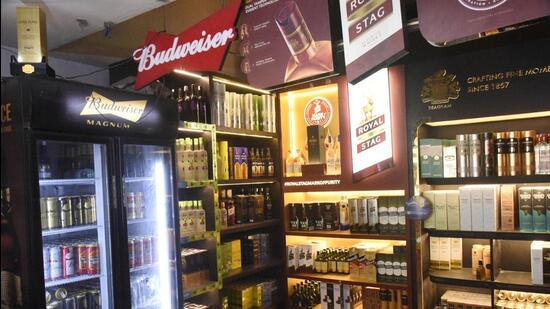 The uttar Pradesh government in its excise policy for fiscal 2021-22 had introduced a provision for setting up a personal bar. (Sakib Ali/ HT) The uttar Pradesh government in its excise policy for fiscal 2021-22 had introduced a provision for setting up a personal bar. (Sakib Ali/ HT)