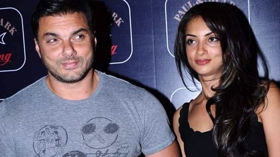 Sohail Khan and Seema Khan tied the knot in 1998.