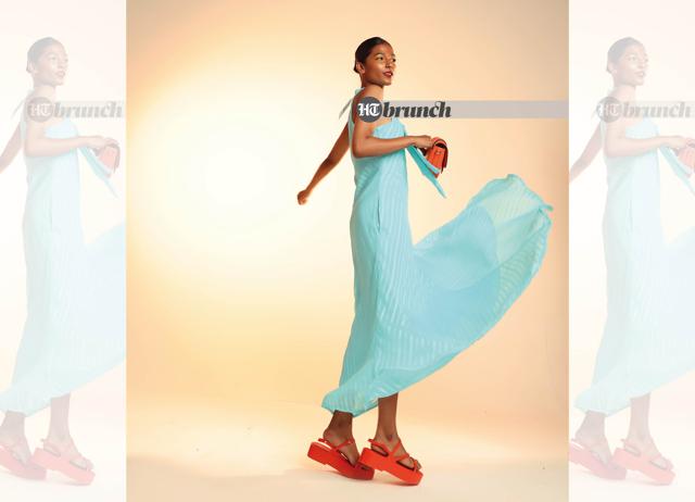 Any colour-blocked look can be enhanced with the right accessories; Dress by House of Fett; Cape by Soulful by Percy Visaria; Bag by Karl Lagerfeld (Collective India); Shoes by Melissa (Vidushi Gupta) Any colour-blocked look can be enhanced with the right accessories; Dress by House of Fett; Cape by Soulful by Percy Visaria; Bag by Karl Lagerfeld (Collective India); Shoes by Melissa (Vidushi Gupta)