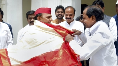 Samajwadi Party chief Akhilesh Yadav being greeted by Telangana chief minister K Chandrashekar Rao during a meeting at the latter's residence in New Delhi on Saturday. (PTI) Samajwadi Party chief Akhilesh Yadav being greeted by Telangana chief minister K Chandrashekar Rao during a meeting at the latter's residence in New Delhi on Saturday. (PTI)