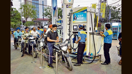 The Centre on Saturday slashed excise duties on petrol by ₹8 a litre and diesel by ₹6 a litre. (PTI)