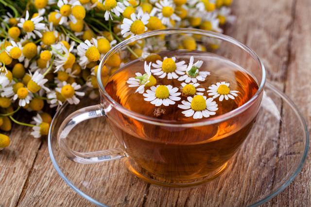 chamomile tea (Shutterstock) chamomile tea (Shutterstock)